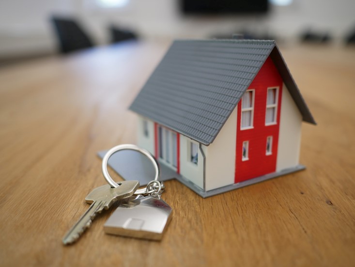 Picture of House and Keys