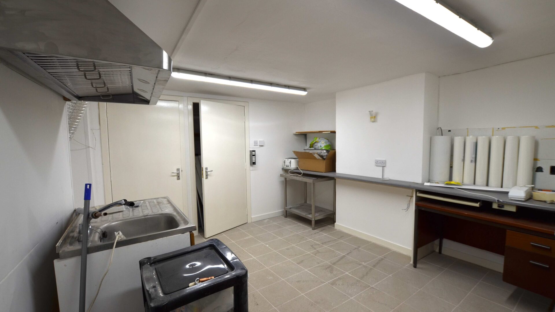 50 Market Place, Selkirk, Scottish Borders, TD7 4BL Borders, Class 1A